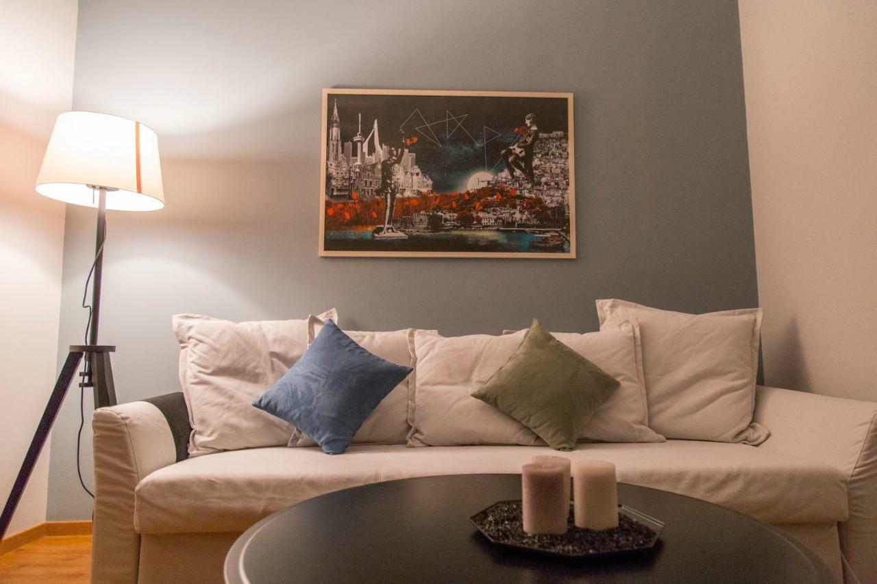 Gazi Discrit Next To Subway Apartment เอเธนส์ ภายนอก รูปภาพ
